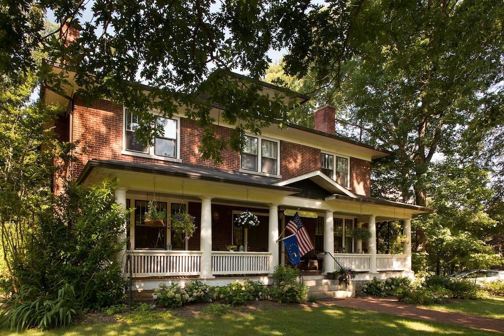 Sweet Biscuit Inn Asheville Exterior photo